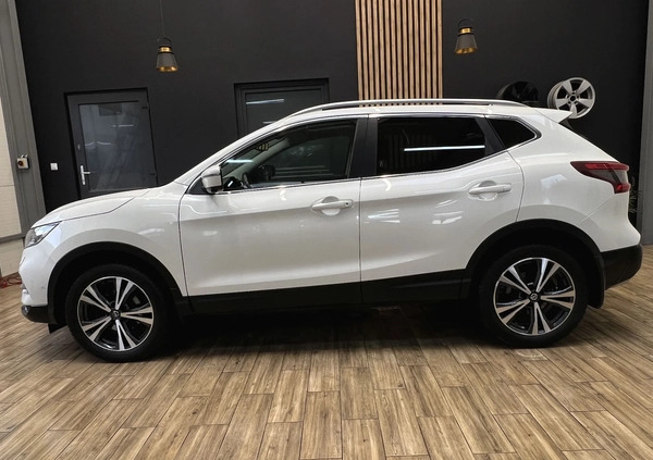 Nissan Qashqai cena 62900 przebieg: 120000, rok produkcji 2018 z Skoczów małe 742